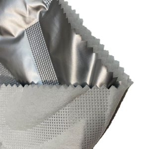 Ультразвуковая стеганая ткань для пуховика 50D <span class=keywords><strong>Pongee</strong></span> с серебряным покрытием - Product Image 5