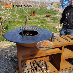Grande <span class=keywords><strong>Barbecue</strong></span> Extérieur Personnalisé au Charbon de Bois avec Finition en Acier Patiné et Revêtement Poudré et Chariot - Product Image 2