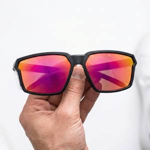 نظارات شمسية عالية الجودة من لامابا بمعيار Z87 للسلامة مع واقي جانبي وشعار مخصص، إطار مستطيل بمرآة للرجال والنساء - Product Image 2