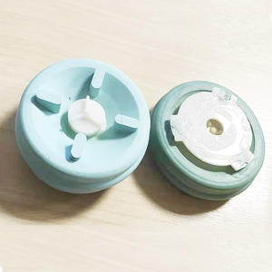 Spina in gomma personalizzata motore <span class=keywords><strong>di</strong></span> movimento della luce a LED per sfera <span class=keywords><strong>di</strong></span> vetro prodotti <span class=keywords><strong>fai</strong></span> <span class=keywords><strong>da</strong></span> <span class=keywords><strong>te</strong></span> per <span class=keywords><strong>globo</strong></span> <span class=keywords><strong>di</strong></span> <span class=keywords><strong>neve</strong></span> d'acqua motore elettrico accessori per fiocchi <span class=keywords><strong>di</strong></span> <span class=keywords><strong>neve</strong></span> - Product Image 2