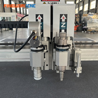 Équipement de découpe à couteau vibrant CNC Fineworkcnc, machine à découper les panneaux en mousse, machine à découper les panneaux acoustiques en mousse