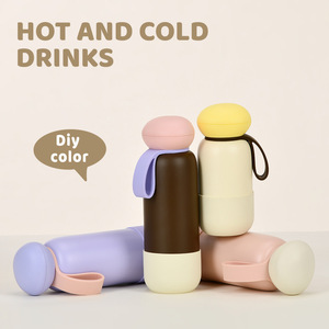 BPA-freie Doppelwandige 304 Edelstahl Vakuum-Isolierte 24oz Niedliche Wasserflasche mit Silikonhülle und Trageriemen - Product Image 1