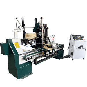 Machine de tour <span class=keywords><strong>CNC</strong></span> à bois <span class=keywords><strong>4</strong></span> axes à alimentation automatique avec broche universelle <span class=keywords><strong>4</strong></span> axes 3,5 kw et ponceuse pour la fabrication de pieds de meubles AR1530 - Product Image 1