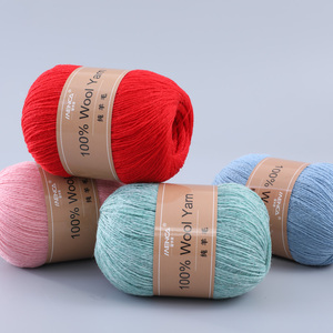 Hilo 100% Merino MENCA para Tejer a Mano Suéteres y Bufandas para Mujer, Suave y Cálido para Invierno, 450m/50 gramos, Hilo de Lana Australiana para Tejer a Máquina - Product Image 4