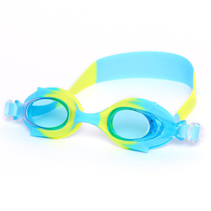 Gafas de Natación para Niños, Lentes de PC Antivaho, Silicona Impermeable, Talla M para Niños de 6 a 13 Años - Product Image 1