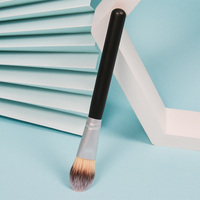 Pinceau de maquillage en poils synthétiques personnalisé avec logo pour masque facial et fond de teint, applicateur végétalien à manche en bois – Vente en gros