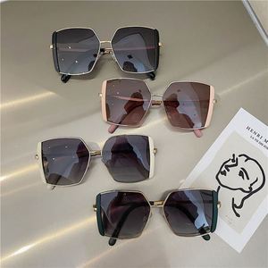 Lunettes de soleil tendance 2022 pour hommes et femmes, monture métallique, grandes lunettes de soleil carrées surdimensionnées, protection UV400 - Product Image 6