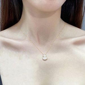 Collana con ciondolo a forma di zucca con diamanti dorati per donna, da indossare tutti i giorni, stile carino, gioielli placcati in oro - Product Image 3