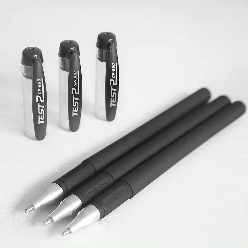 Stylo gel de recharge d'encre noire de carbone givrée pour le bureau et l'école pour les stylos à bille à usage promotionnel