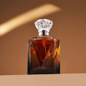 Venta al por mayor de marca privada, 100ml, fragancia dulce Flora, perfume de mujer de marca original - Product Image 5