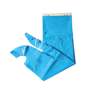 Grembiule senza maniche in plastica usa e getta in magazzino - Product Image 1