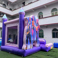 Château gonflable commercial violet pour enfants, combo château gonflable et jeux de fête