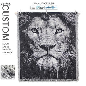 MOQ 1 pièce <span class=keywords><strong>Couverture</strong></span> tapisserie jacquard tissée sur mesure de haute qualité, motif <span class=keywords><strong>Roi</strong></span> <span class=keywords><strong>Lion</strong></span> noir et blanc, 20% Coton 80% Polyester - Product Image 1
