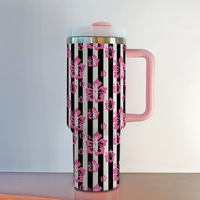 Gobelet isotherme pour voiture 40oz en acier inoxydable, rose à petites fleurs, avec poignée et paille, design moderne et minimaliste, idéal comme gobelet cadeau, pour le marché international