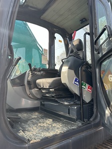 Excavatrice sur chenilles Kobelco SK200 modèle 2022 d'origine japonaise, 20 tonnes, capacité de la benne de 1 m³, moteur d'occasion, engin de construction - Product Image 5