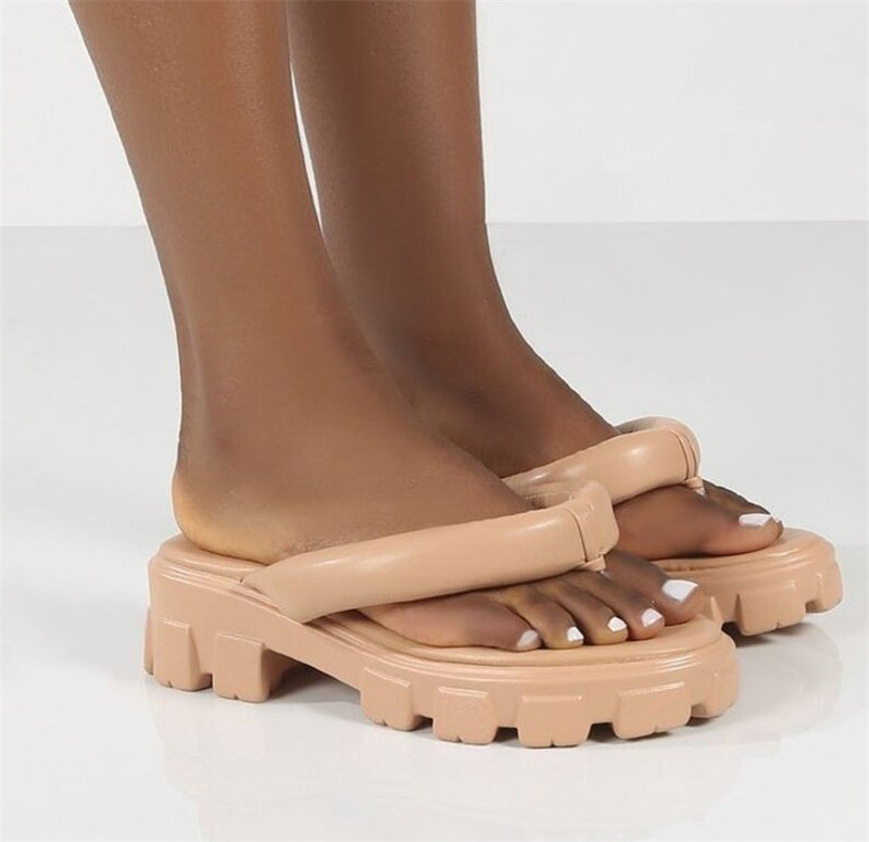 Summer Girls Flip Flops Sandals Thick Sole Clip-toe Large Size Women's Flip-flops Slippers