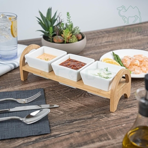 ถาดเสิร์ฟอาหารขนาดเล็กสำหรับร้านอาหาร 3 ช่อง พร้อมถ้วยเซรามิกสำหรับน้ำจิ้มซูชิและขาตั้งไม้ไผ่ - Product Image 3