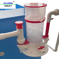 Réservoir isolé pour le transport de poissons vivants avec filtre à eau et système d'oxygénation, autres équipements d'aquaculture.