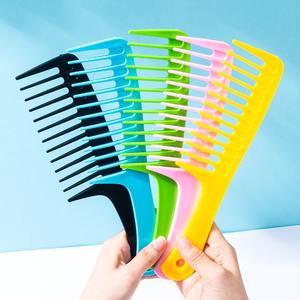 Peigne à Cheveux Antistatique en Plastique avec Logo Personnalisé, Peigne Multicolore à Dents Larges, Peigne de Coiffure de Salon de Haute Qualité - Product Image 2