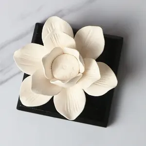 FinRu Home Dekorative weiße Keramik Blumen form Aroma ätherisches Öl Diffusor Büro Lufter frischer zum Großhandels preis