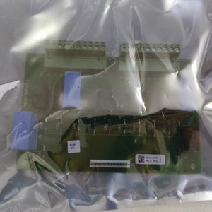 แผงวงจรยอร์ค 031-02479-001 อะไหล่ทดแทนรีเลย์เครื่องปรับอากาศส่วนกลาง - Product Image 2