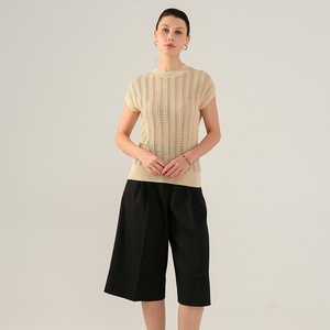 Top de punto de algodón trenzado con diseño de hoja hueca y pétalos sueltos, estilo <span class=keywords><strong>boutique</strong></span> <span class=keywords><strong>BC</strong></span>, sin mangas, cuello vintage, para mujer, verano 2025 - Product Image 4