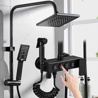 Sistem Shower Kamar Mandi Hotel Persegi Tradisional Eropa Modern Warna Hitam Emas, Keran Mandi Air Panas Dingin Termostatis dengan Jet dan Rainfall