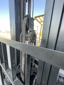 รถยกดีเซล <span class=keywords><strong>TCM</strong></span> รุ่น FD35Z5 มือสอง ลดราคาพิเศษ รับน้ำหนัก 3500 กก. ยกสูง 5000 มม. เครื่องยนต์เบนซินแบบสันดาปภายใน ประสิทธิภาพสูง พกพาสะดวก - Product Image 6