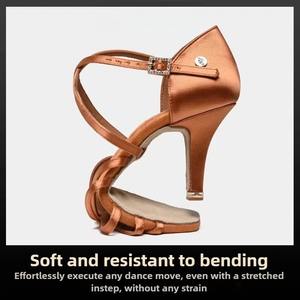 Vennystyle Kadınlar İçin Latin Dans Ayakkabıları, Hakiki Orta Yüksek Topuklu Esnek Taban, Profesyonel Balo Salonu Yarışma Antrenman Ayakkabısı - Product Image 4