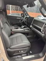 Jetour Traveller 2.0T Turbo Essence Manuelle en Bon État, SUV d'Occasion, Sièges en Cuir, R17, Conduite à Gauche