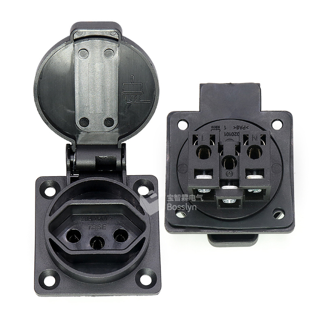 20A 250V Industrial Brazil Waterproof Outlet Electrical Socket