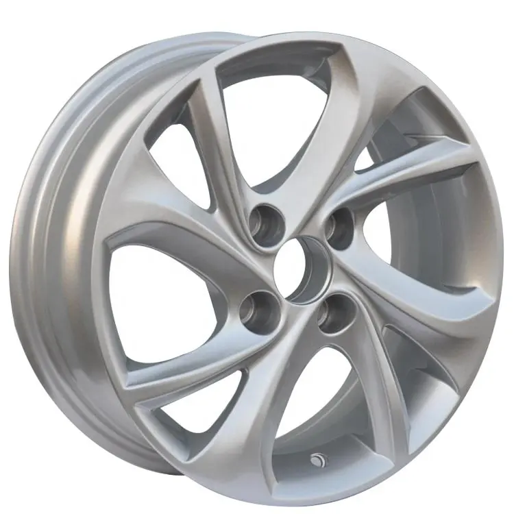 Factory directly provide silver car alloy rims 15 inch with 4 holes