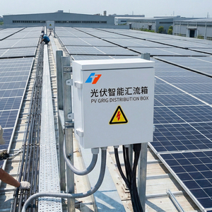 Boîtier de Combinaison PV Étanche IP65 1000V avec Protection Contre la Foudre, Boîtier de Combinaison DC 4 Entrées 4 Sorties pour Système Solaire Photovoltaïque - Product Image 1