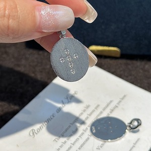 Pendentif ovale en argent pur S925 avec design de niche, simple, tendance, vintage, pendentif croix brossé, style antique, bijoux en or - Product Image 4