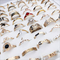 Bague en zircon or rose bijoux chauds mixte vente en gros bouti quesale haut de gamme pas cher mode dames bague en acier au titane