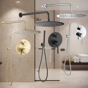 Set <span class=keywords><strong>Doccia</strong></span> a Cascata a Parete in Ottone Spazzolato Oro <span class=keywords><strong>con</strong></span> Doccetta, Kit Bagno Moderno - Product Image 1