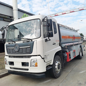 รถบรรทุกจ่ายน้ำมัน DONGFENG 4X2 12 ลูกบาศก์เมตร สภาพใหม่ ขายดี รถบรรทุกเติมน้ำมันดีเซลและเบนซิน ขับเคลื่อน 4x2 สำหรับเก็บน้ำมัน - Product Image 3