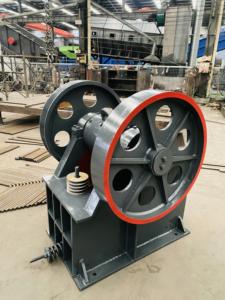 Trituradora de Mandíbulas con Motor AC, Control PLC, Alta Capacidad 100tph, Duradera - Product Image 3