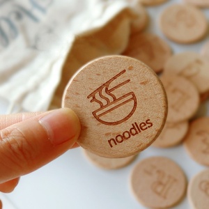 Đôi có kích thước khắc Montessori chữ hoa chữ thường di chuyển bảng chữ cái tiền xu gỗ sồi động vật đĩa khối cho trẻ em - Product Image 4