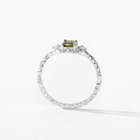 Bague carrée en argent sterling 925 avec diamant Moissanite vert olive, style vintage inspiré de la forêt, design géométrique de luxe léger