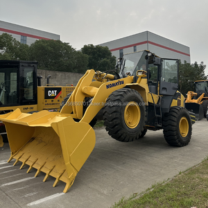 Chargeuse Komatsu WA320-5 d'occasion 4 tonnes, d'origine japonaise, forte puissance de levage 360-380, pompe et moteur, chargement/déchargement facile 2-4m - Product Image 2
