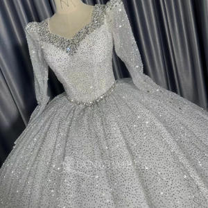 Robe de mariée élégante, robe de mariée ornée de sequins et de perles, robe de soirée en dentelle, robe de soirée Nigéria Lscm11 Jancember - Product Image 4