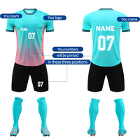 Kits d'entraînement d'équipe sublimés avec logo personnalisé Shorts Shirt Ensembles complets uniformes Maillots de football Vêtements de football pour hommes