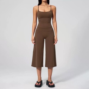 XH1247 - Set Yoga da Donna: Top Senza <span class=keywords><strong>Spalline</strong></span> e Pantaloncini a Vita Alta ad Asciugatura Rapida per Corsa e Attività all'Aperto - Product Image 6