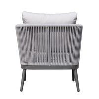 Ensemble de canapés d'extérieur de luxe en corde tressée, imperméable, à séchage rapide, en mousse, pour villa, hôtel, complexe hôtelier, jardin, cour