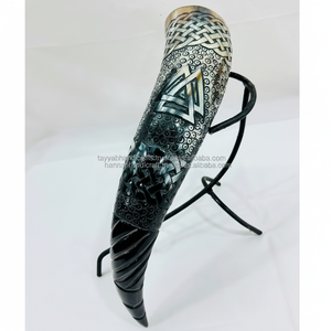 Meilleure qualité 100% naturel 2025 Vikings corne à boire avec support en cuir Logo gravé personnalisé Technique polie Souvenir - Product Image 1