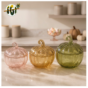 Pot en verre en forme de citrouille avec couvercle pour bonbons et conservation des aliments - Product Image 4