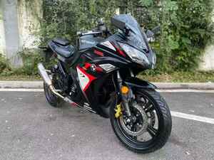 ราคาโรงงานโดยตรง Kawasaki 1-Style Ninja รถสปอร์ตไบค์ปรับแต่งได้ พร้อมดิสก์เบรกแบบใช้น้ำมันเชื้อเพลิง แอโรไดนามิกส์ทรงพลัง จัดส่งฟรี - Product Image 1