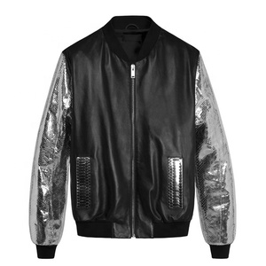 Blouson d'aviateur en peau de python noir sur mesure avec manches argentées élégantes Veste d'hiver en cuir imperméable et coupe-vent - Product Image 1