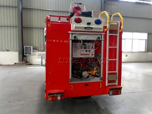 Camión de Bomberos Isuzu 1000L Mini 4x2, Estándar de Seguridad, para Rescate Profesional - Product Image 3